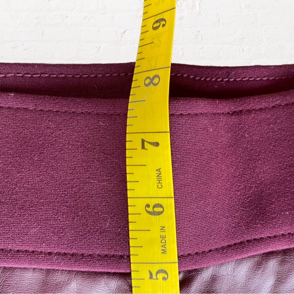 Club Monaco Burgundy Tasha Faux Leather Front Knit Back Skinny Leggings Size 00 - Picture 8 of 10